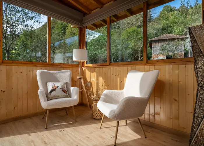 остриля Nyaraló